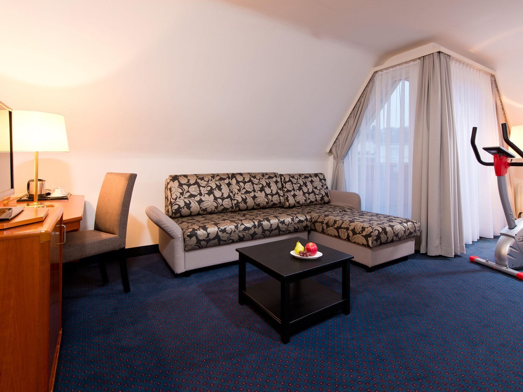 Achat Hotel Neustadt an der Weinstraße Kültér fotó